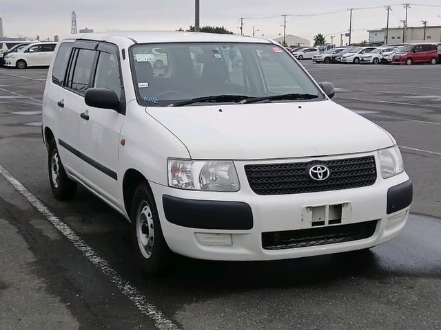 2013 Toyota Succeed