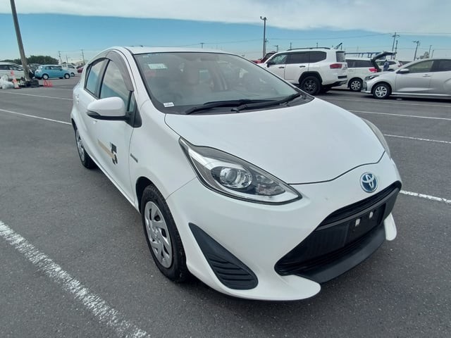 2017 Toyota Aqua