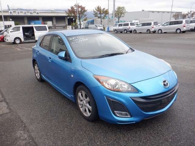 2009 Mazda Axela Sports