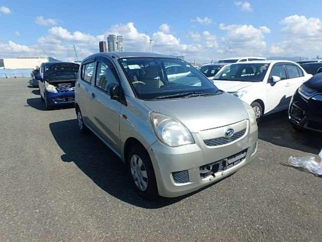 2013 Daihatsu Mira