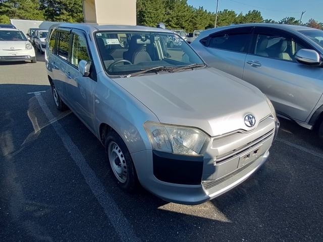 2015 Toyota Succeed