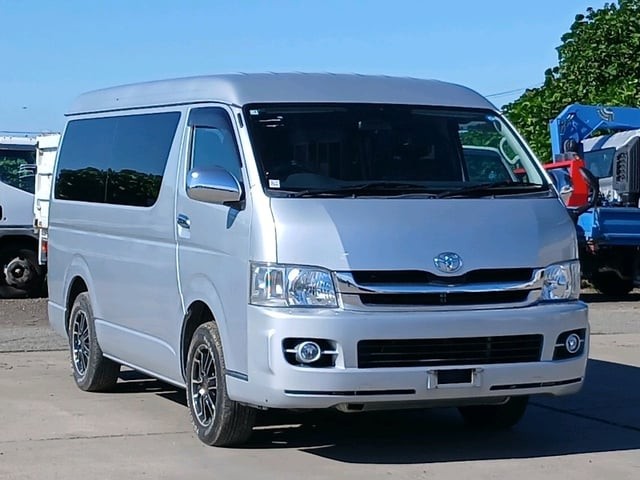 2009 Toyota Hiace W
