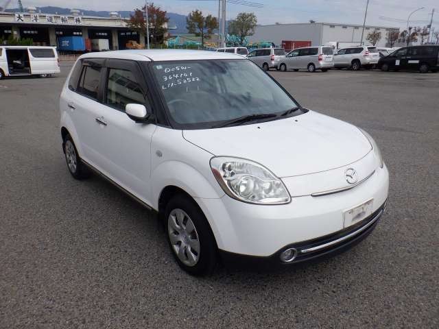 2013 Mazda Verisa
