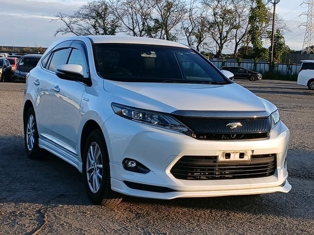 2014 Toyota Harrier HV