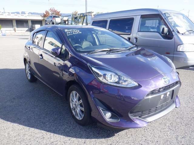 2017 Toyota Aqua