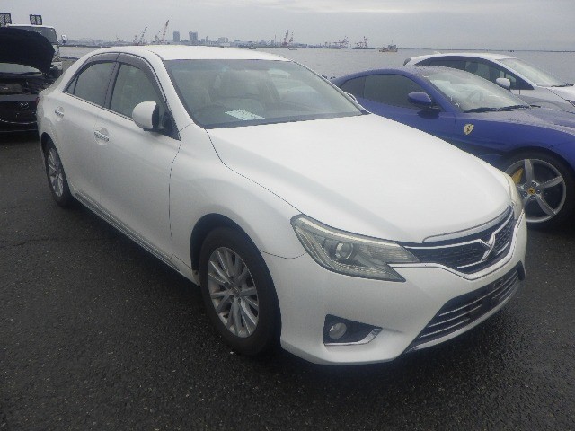 2013 Toyota Mark X
