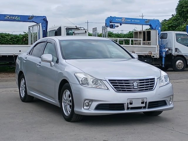 2010 Toyota Crown