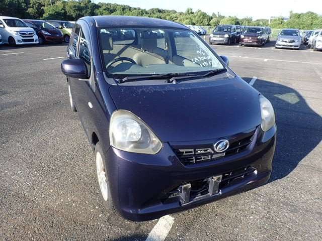 2013 Daihatsu Mira ES