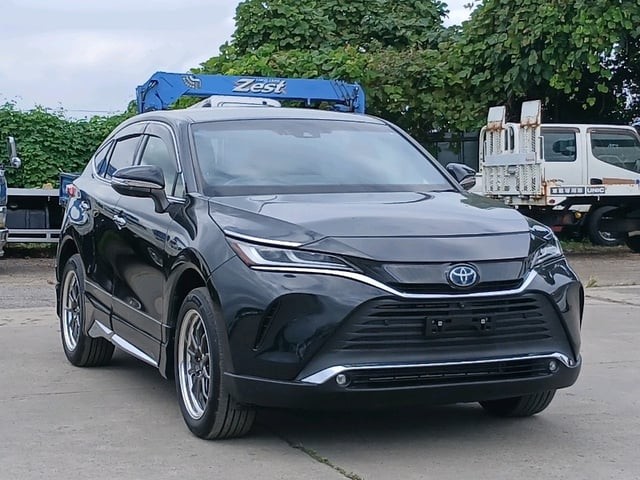 2021 Toyota Harrier HV