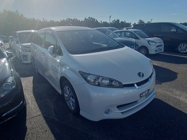 2012 Toyota Wish