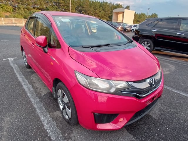 2014 Honda FIT HV