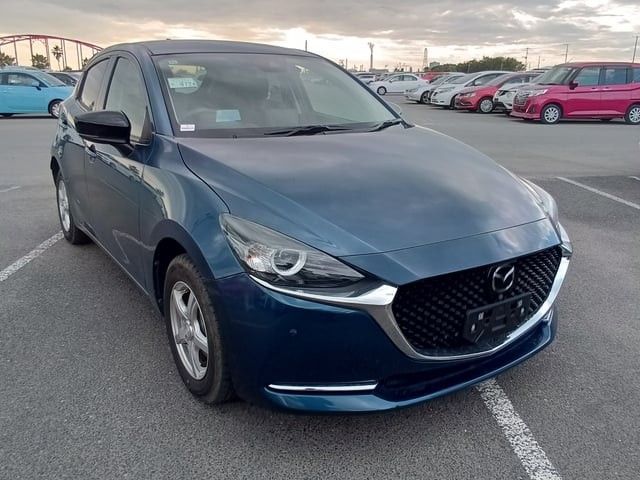 2022 Mazda MAZDA2