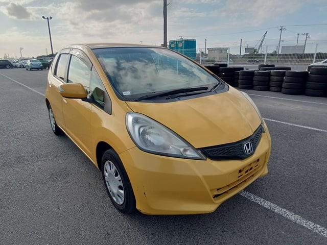 2011 Honda FIT