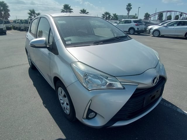 2017 Toyota Vitz
