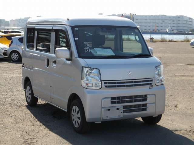 2022 Suzuki Every