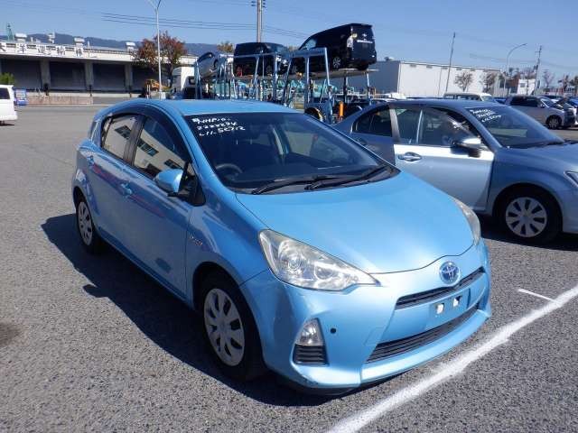 2013 Toyota Aqua