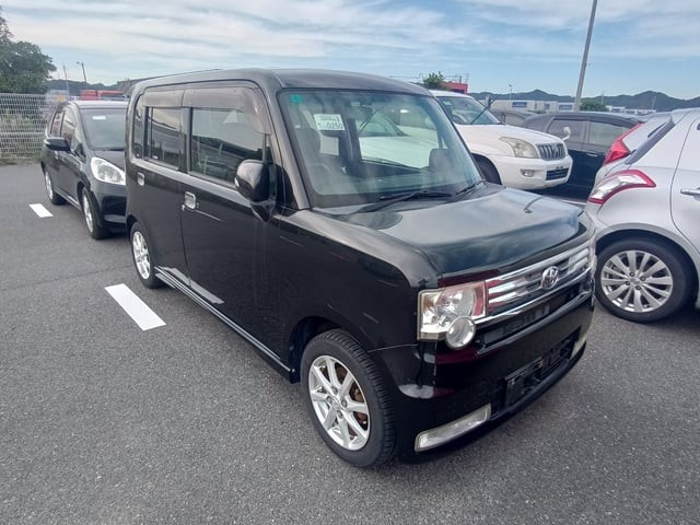 2012 Toyota Pixis Space