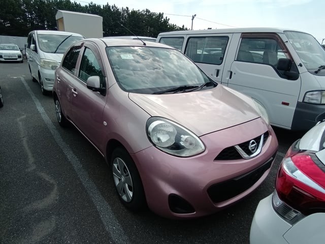 2014 Nissan March