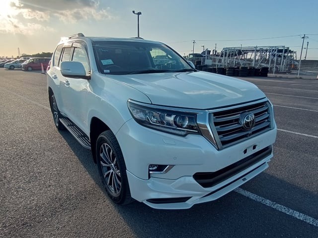 2020 Toyota Land Cruiser Prado