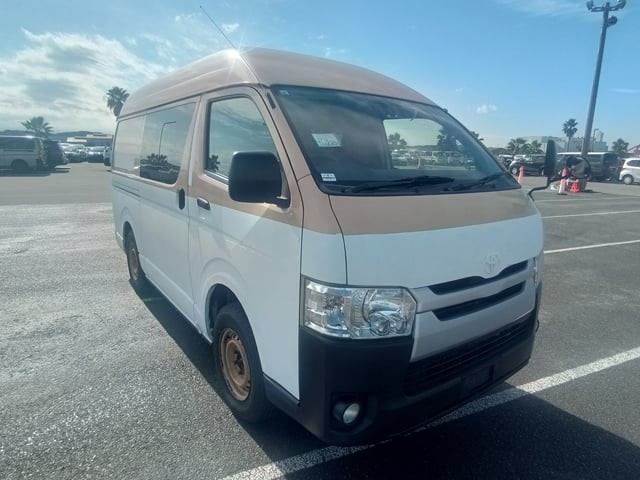 2014 Toyota Hiace V