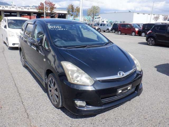2005 Toyota Wish