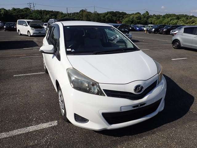 2012 Toyota Vitz
