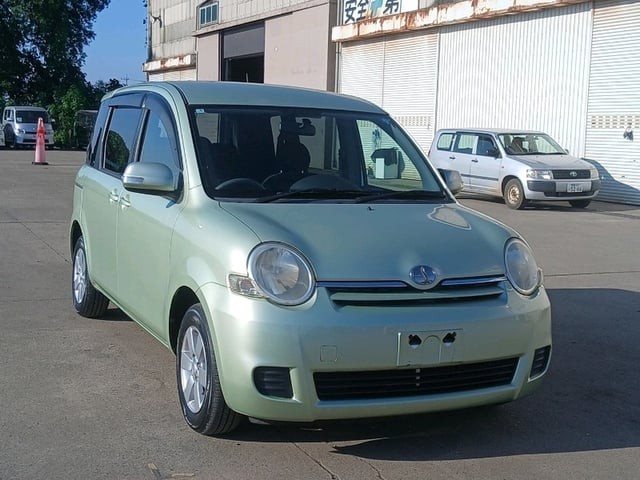 2008 Toyota Sienta