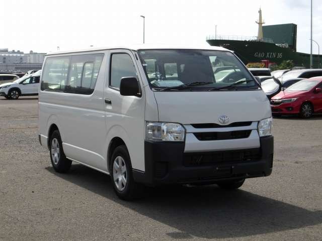 2023 Toyota Hiace V