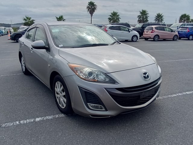 2010 Mazda Axela