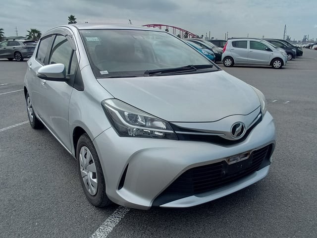 2015 Toyota Vitz