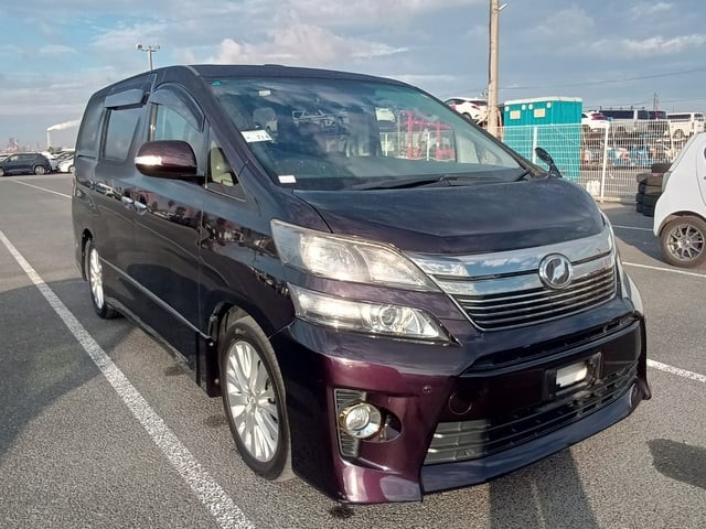 2013 Toyota Vellfire