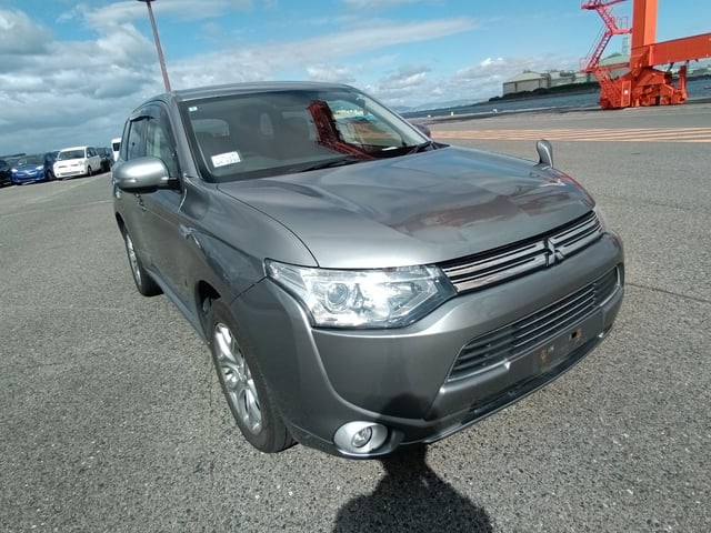 2014 Mitsubishi Outlander Phev