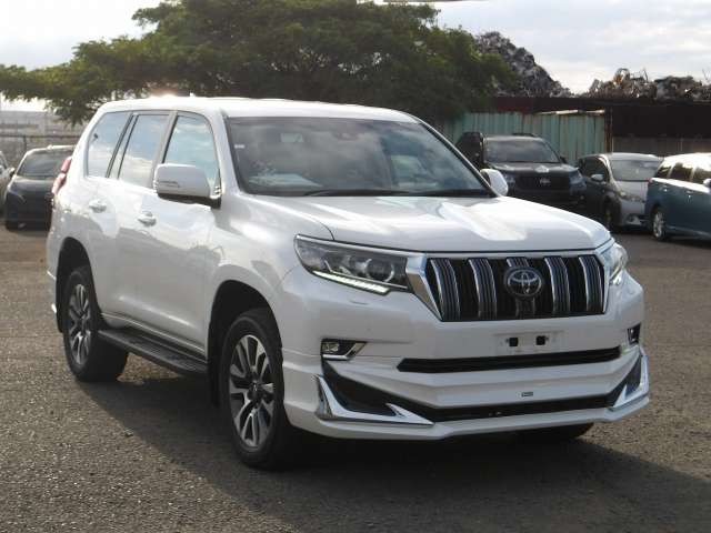 2022 Toyota Land Cruiser Prado