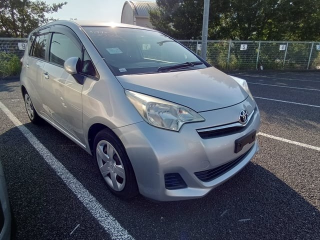 2011 Toyota Ractis