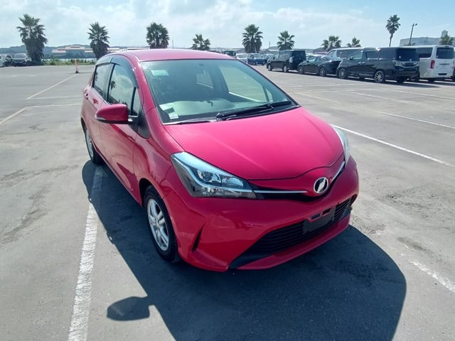 2015 Toyota Vitz
