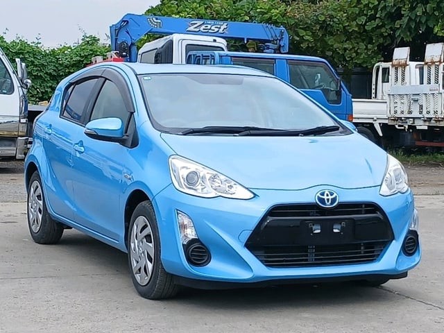 2015 Toyota Aqua