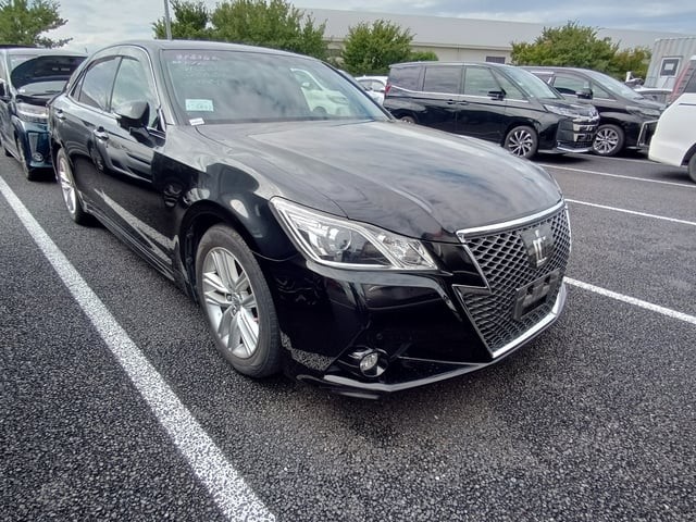 2015 Toyota Crown