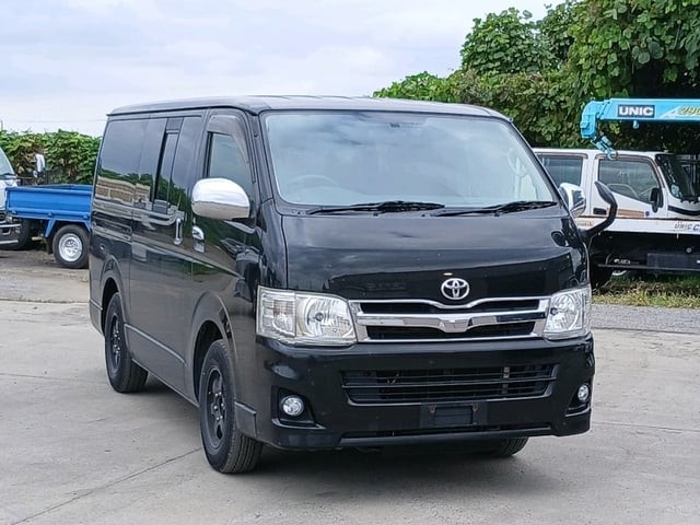 2011 Toyota Regius ACE VAN