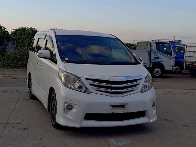 2009 Toyota Alphard