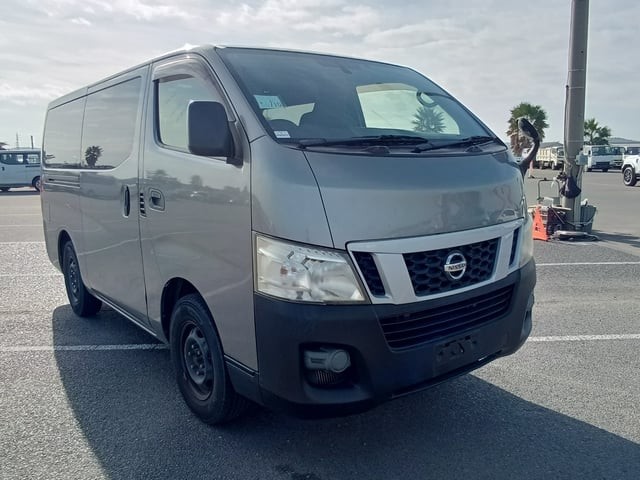 2012 Nissan NV350 Caravan
