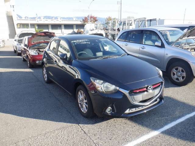 2016 Mazda Demio