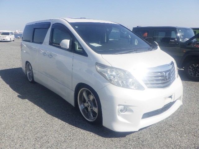 2009 Toyota Alphard