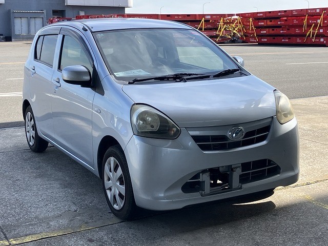 2012 Daihatsu Mira ES