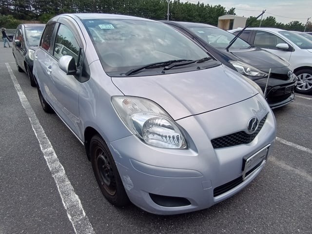 2009 Toyota Vitz