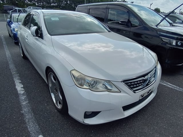 2011 Toyota Mark X