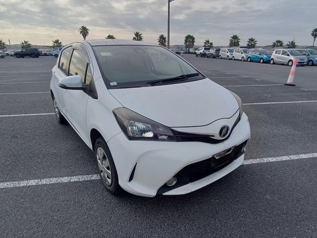 2015 Toyota Vitz