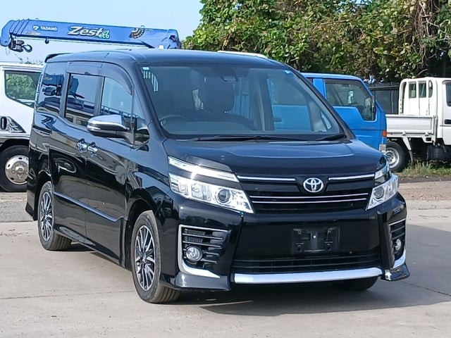 2016 Toyota Voxy
