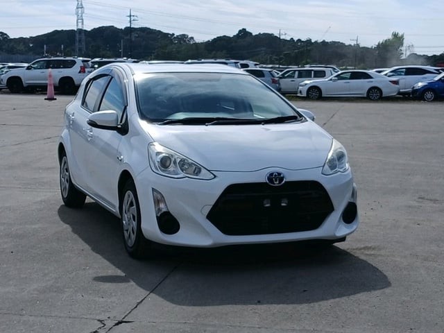 2016 Toyota Aqua