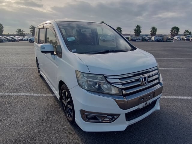 2013 Honda Step Wagon