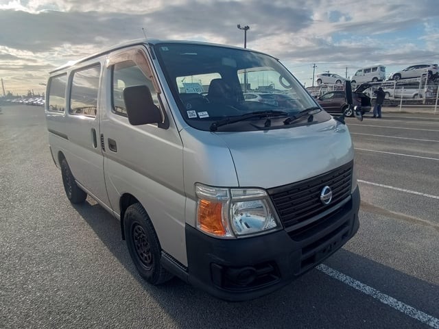 2008 Nissan Caravan V